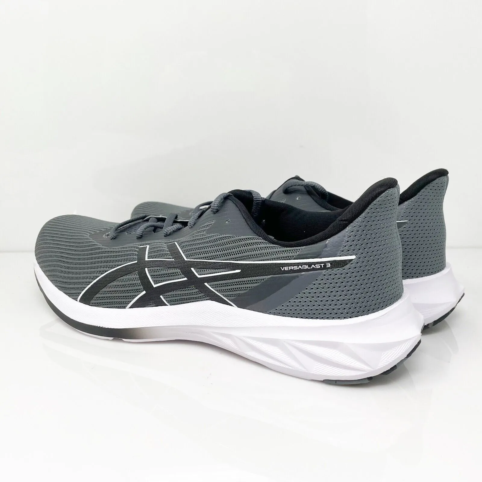 Asics Mens Versablast 3 1011B692 Gray Running Shoes Sneakers Size 13