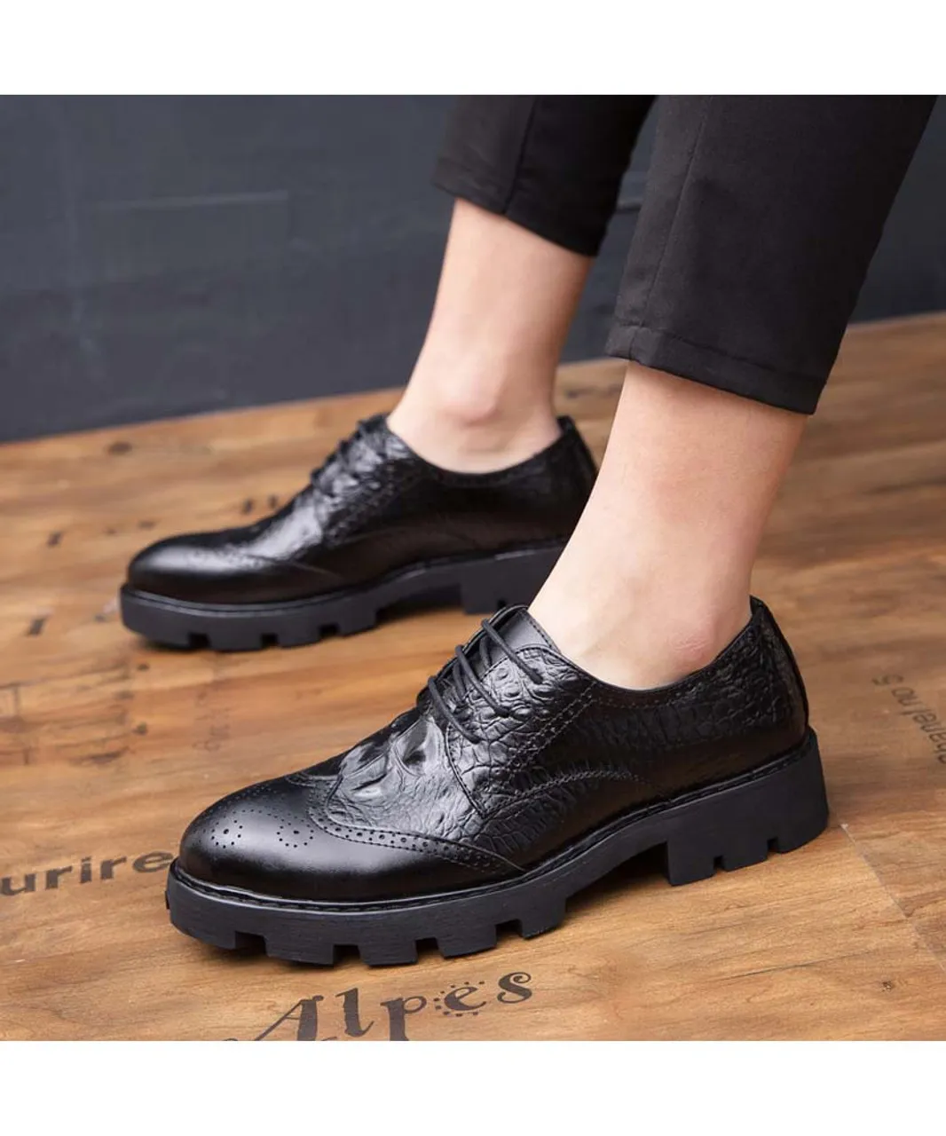 Black brogue croco skin pattern derby dress shoe