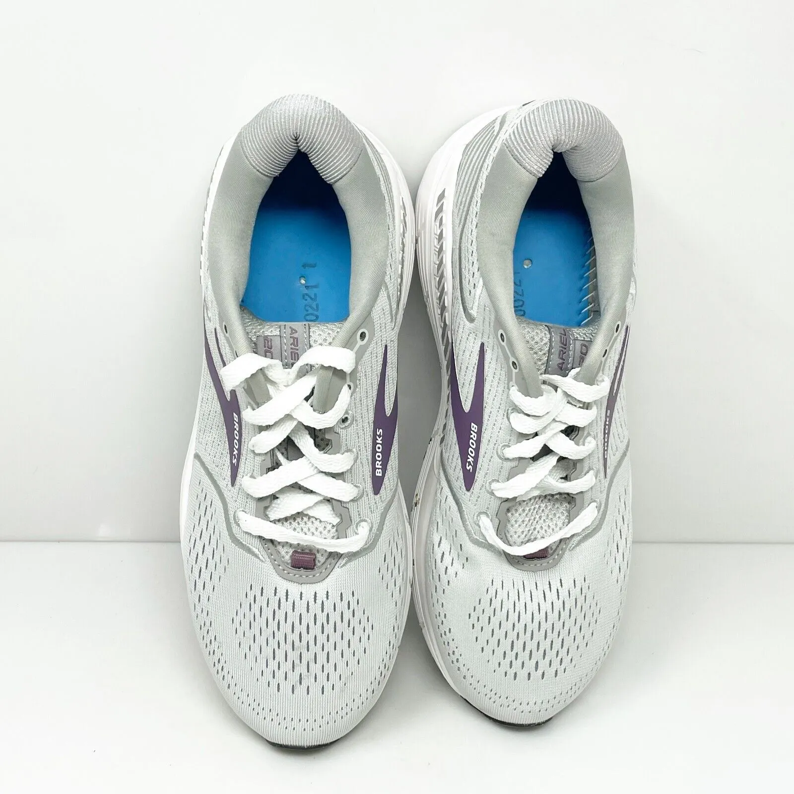 Brooks Womens Ariel 20 1203151B009 Gray Running Shoes Sneakers Size 10 B