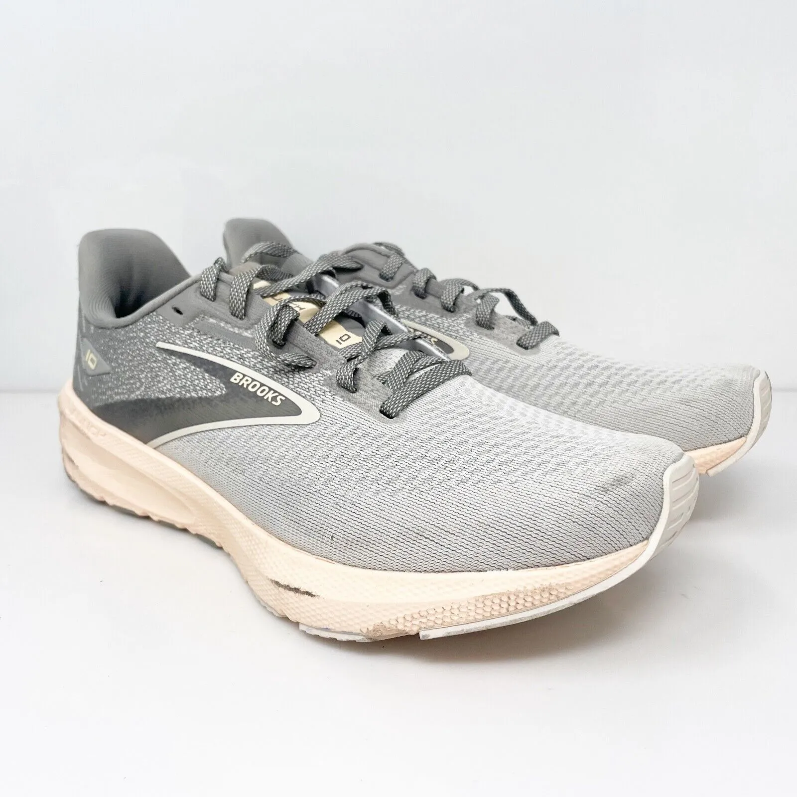 Brooks Womens Launch 10 1203981B179 Gray Running Shoes Sneakers Size 8.5 B