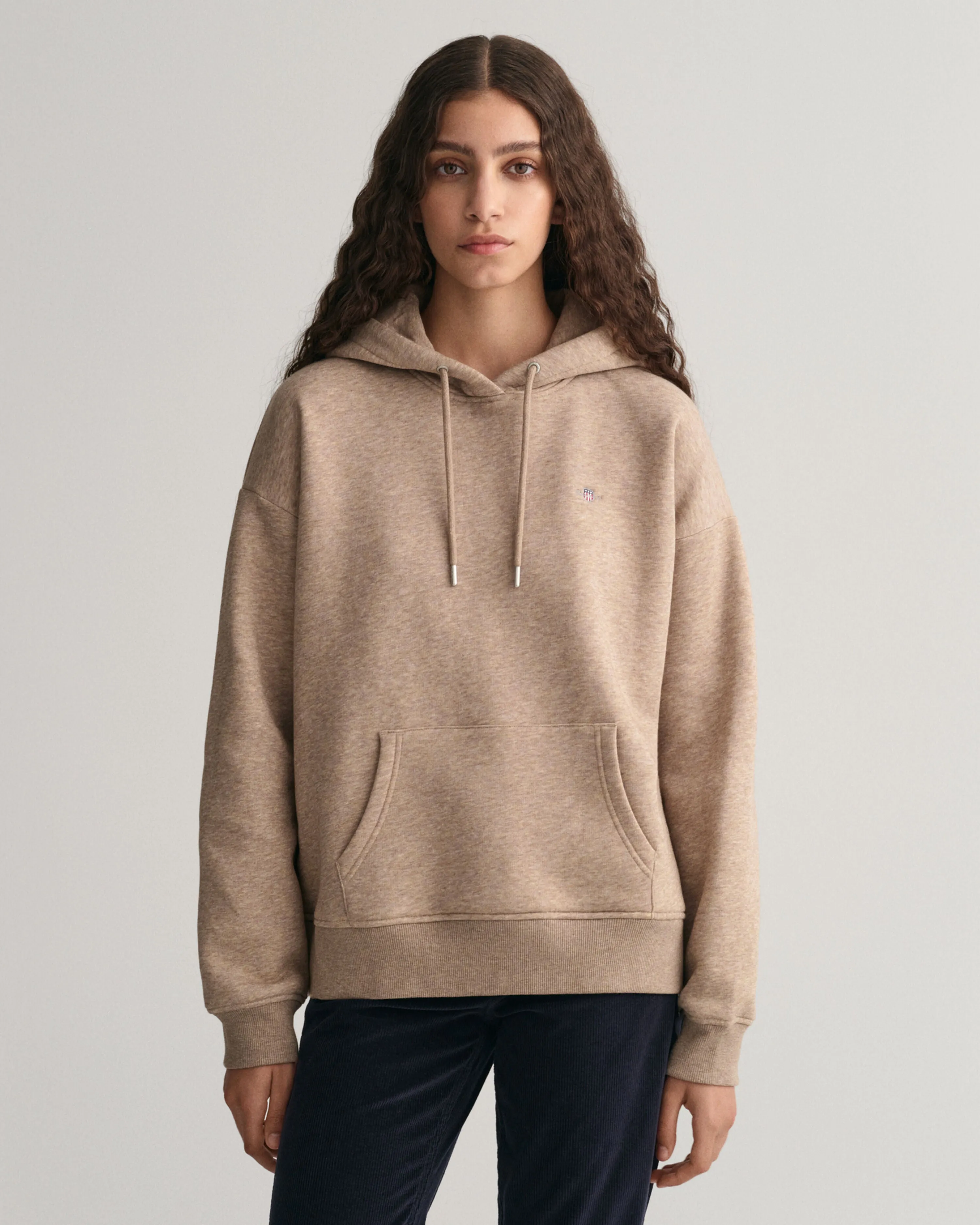 GANT Relaxed Fit Shield Hoodie 4654 Desert Brown