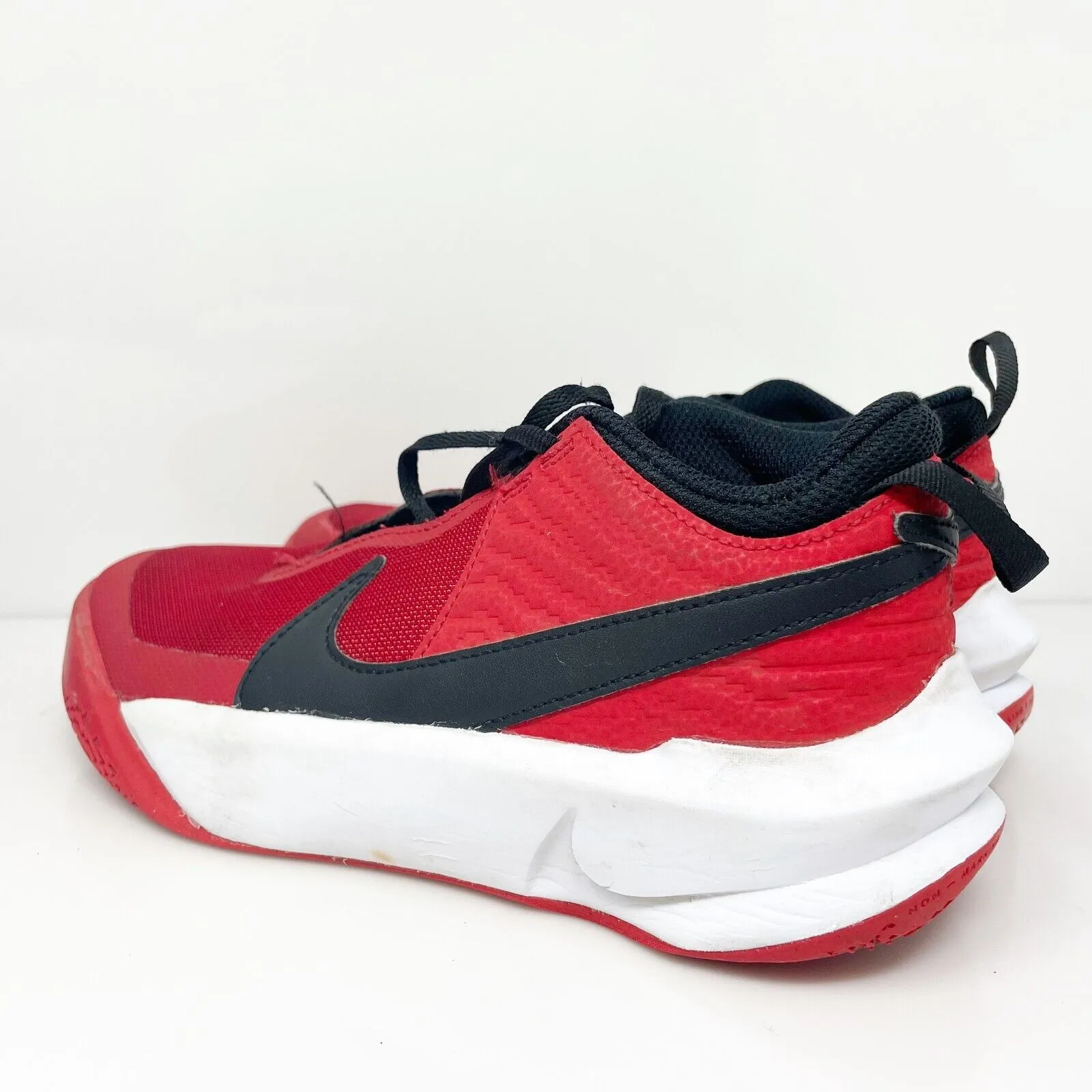 Nike Boys Team Hustle D10 CW6735-600 Red Basketball Shoes Sneakers Size 5Y