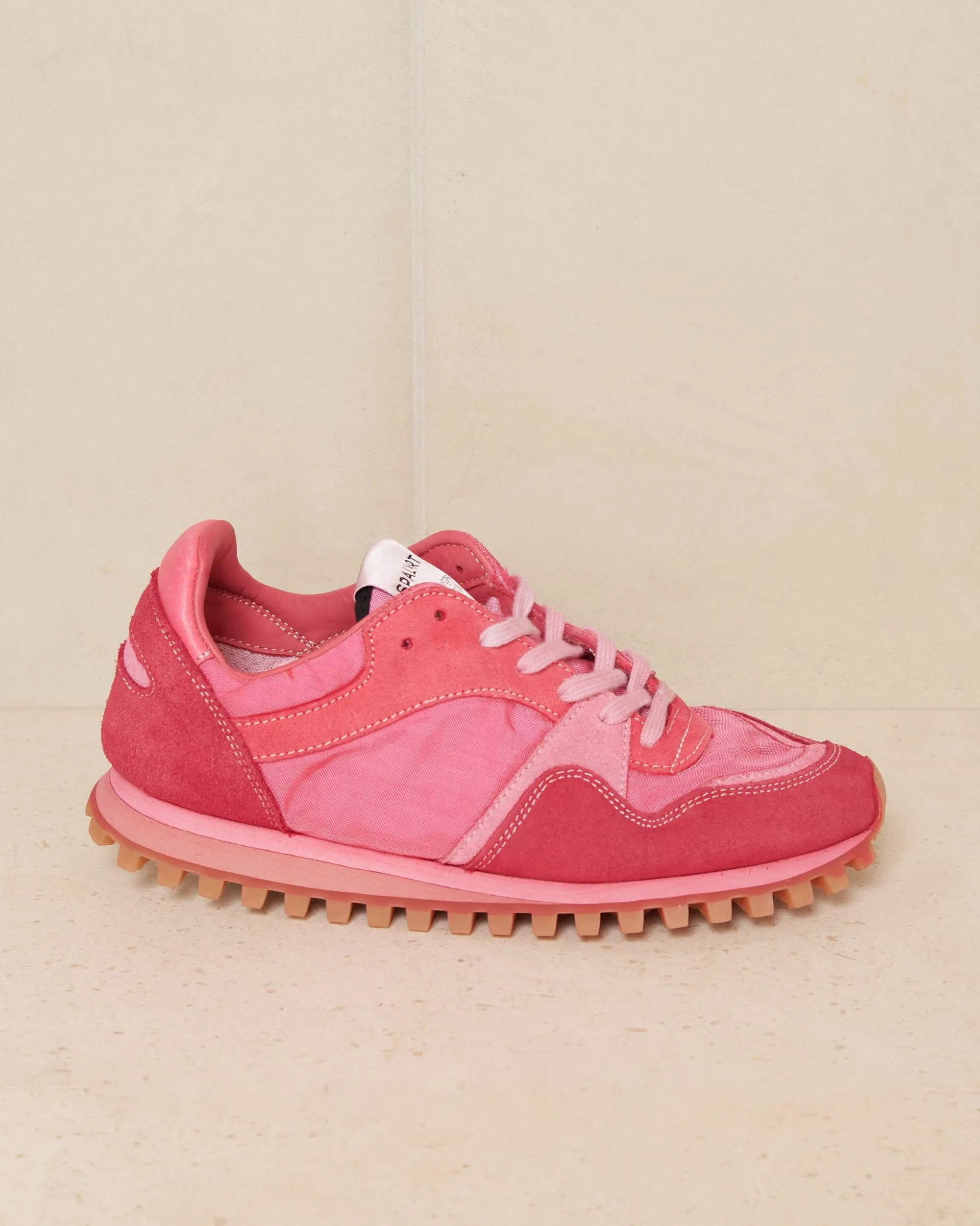 Red Spalwart Sneakers