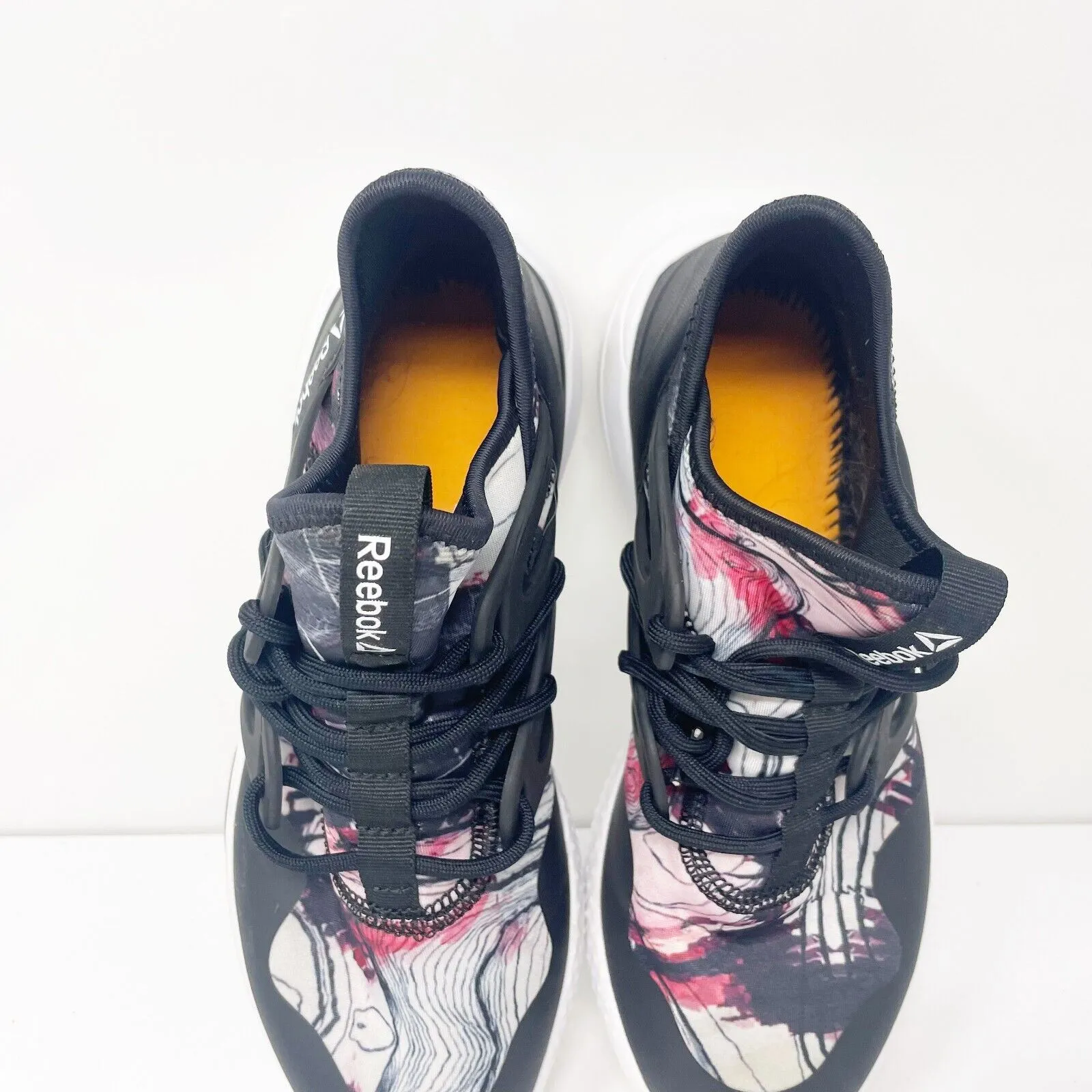 Reebok Womens Hayasu AQ9885 Black Running Shoes Sneakers Size 6